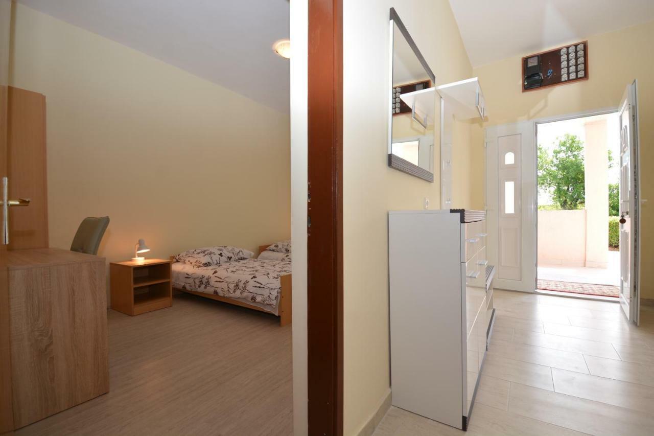 Apartman Susic Apartment Policnik Ngoại thất bức ảnh