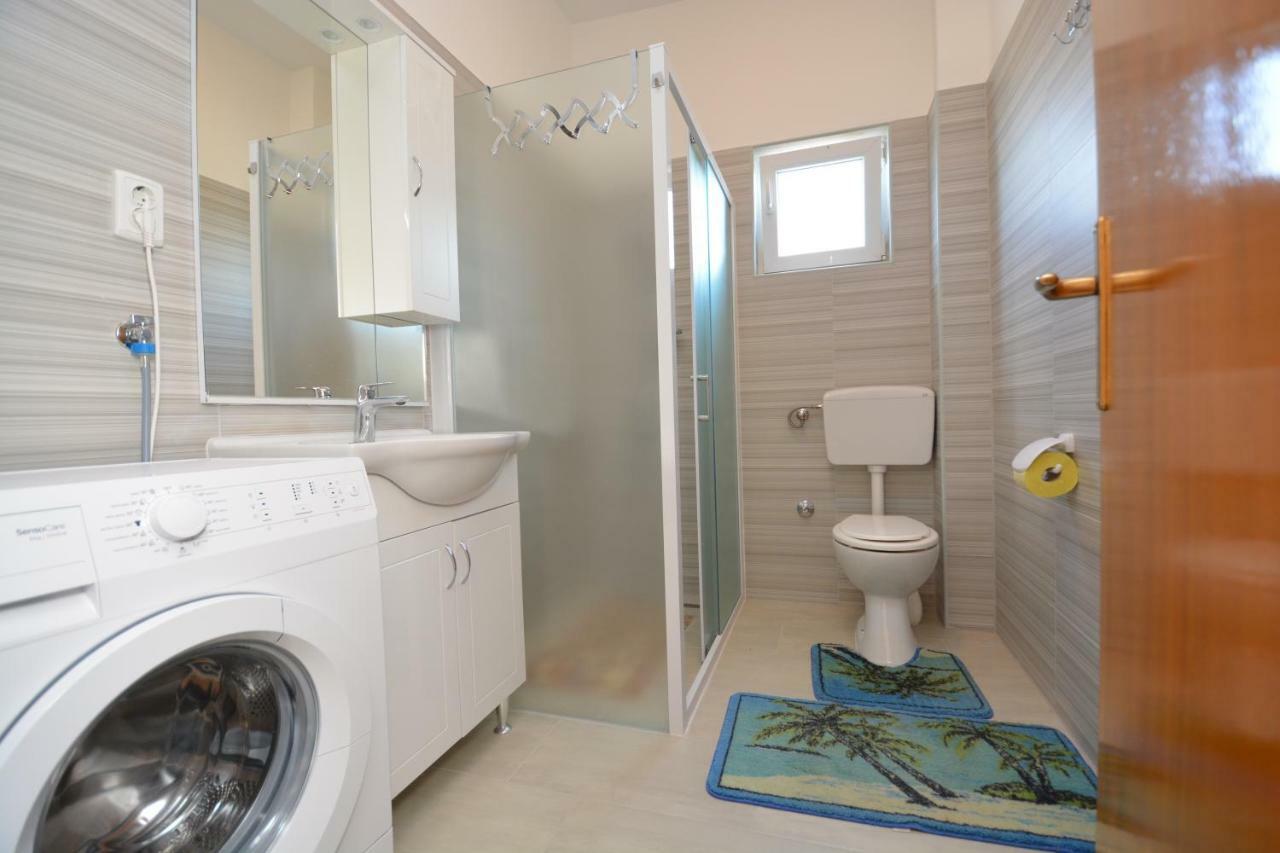Apartman Susic Apartment Policnik Ngoại thất bức ảnh