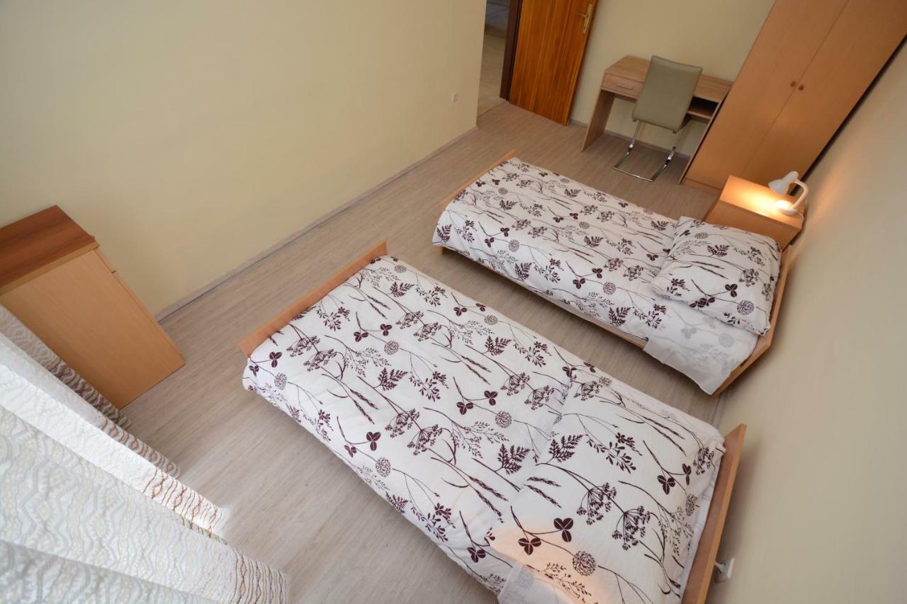 Apartman Susic Apartment Policnik Ngoại thất bức ảnh