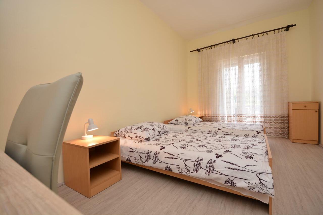 Apartman Susic Apartment Policnik Ngoại thất bức ảnh